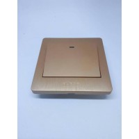 ВЫКЛЮЧАТЕЛЬ СВЕТА СКРЫТАЯ КАМЕРА FULL HD WI-FI ТРАНСЛЯЦИЯ НА СМАРТФОН (2 300 грн.)